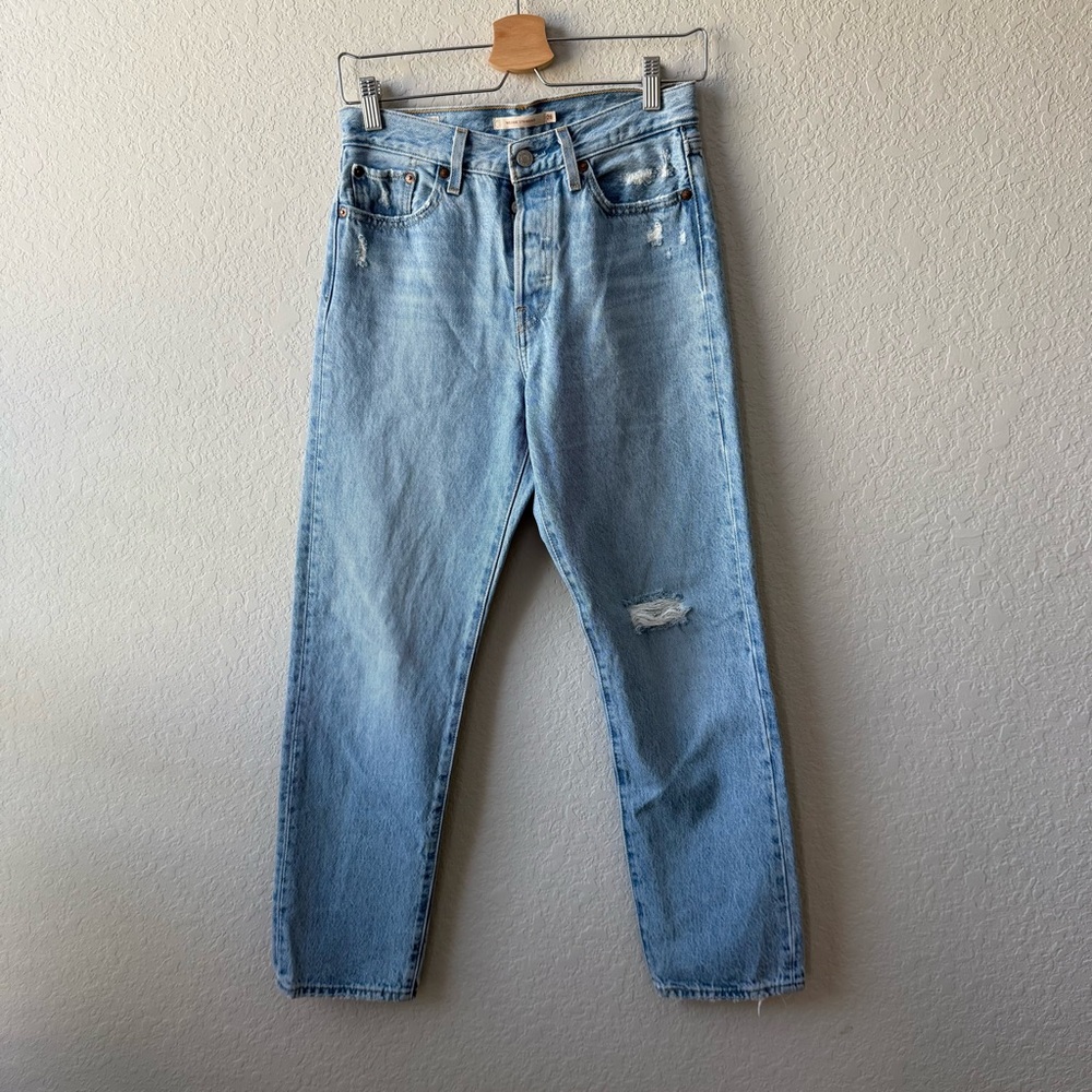Levi's Wedgie Straight‎ Light Blue Jeans